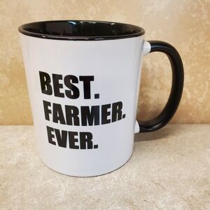 NWOT White And Black Best Farmer Ever Regular Sized Coffee Mug ☕🚜👨‍🌾🐖🐄